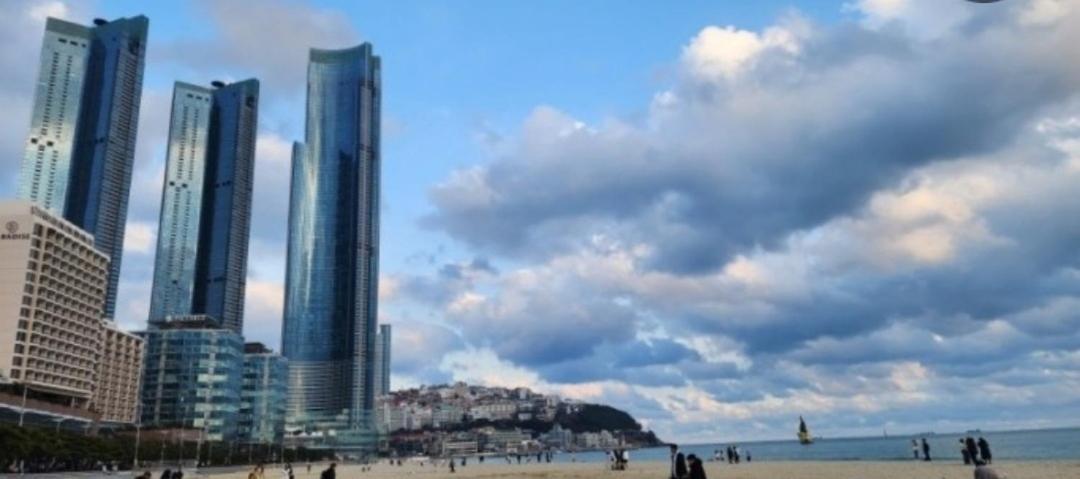 Haeundae Lavender House-Irua Hotel ปูซาน ภายนอก รูปภาพ