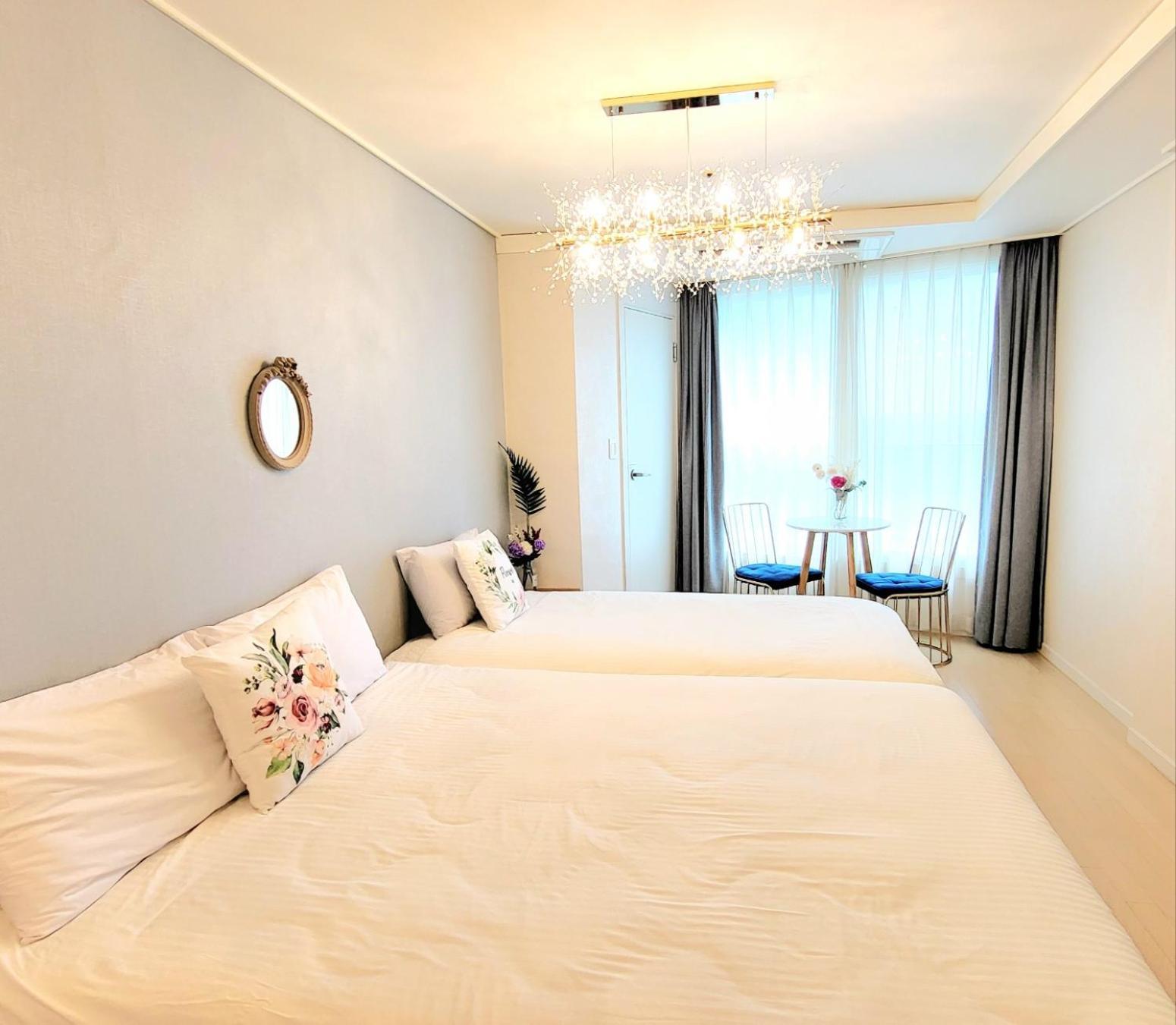 Haeundae Lavender House-Irua Hotel ปูซาน ภายนอก รูปภาพ