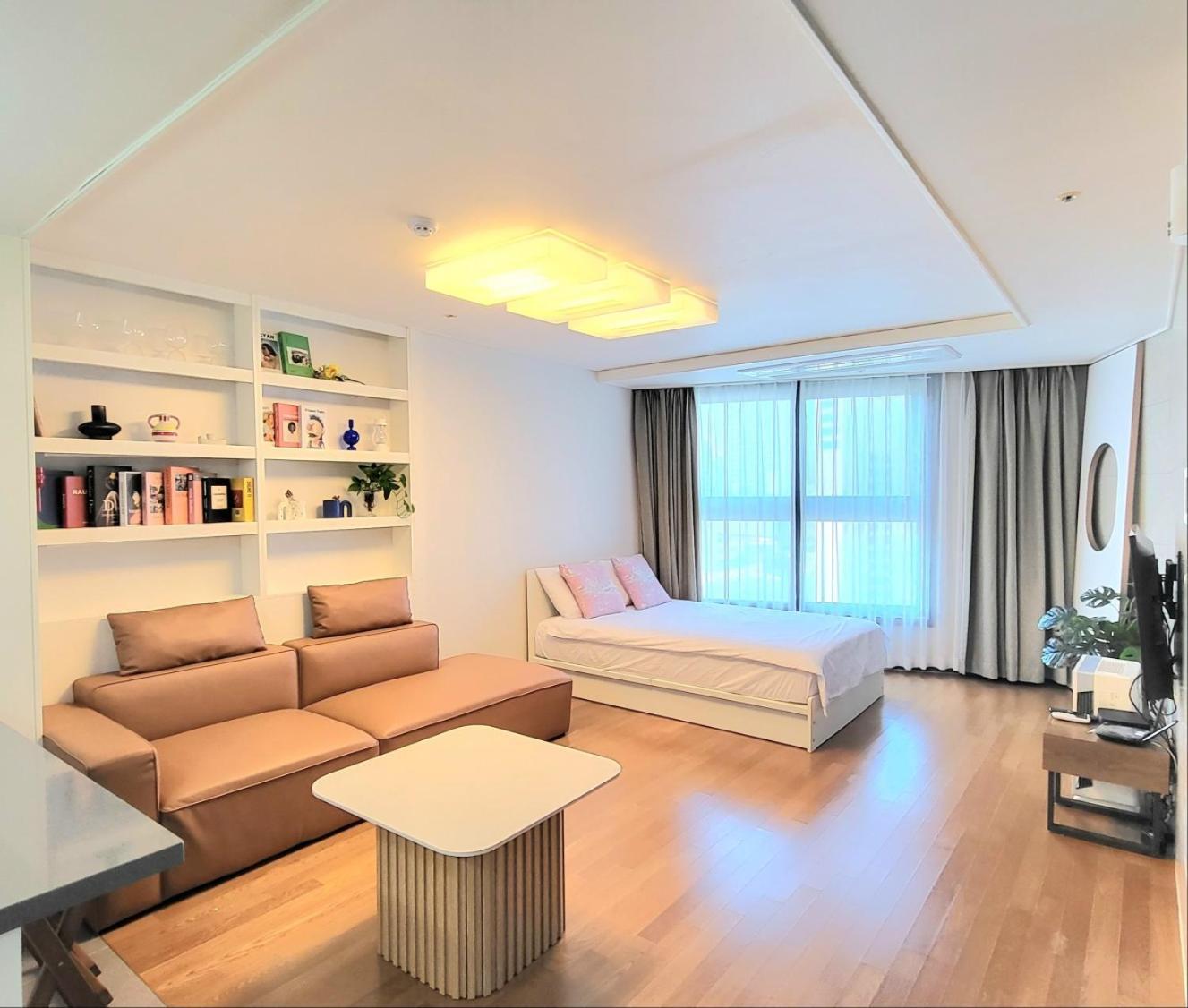 Haeundae Lavender House-Irua Hotel ปูซาน ภายนอก รูปภาพ